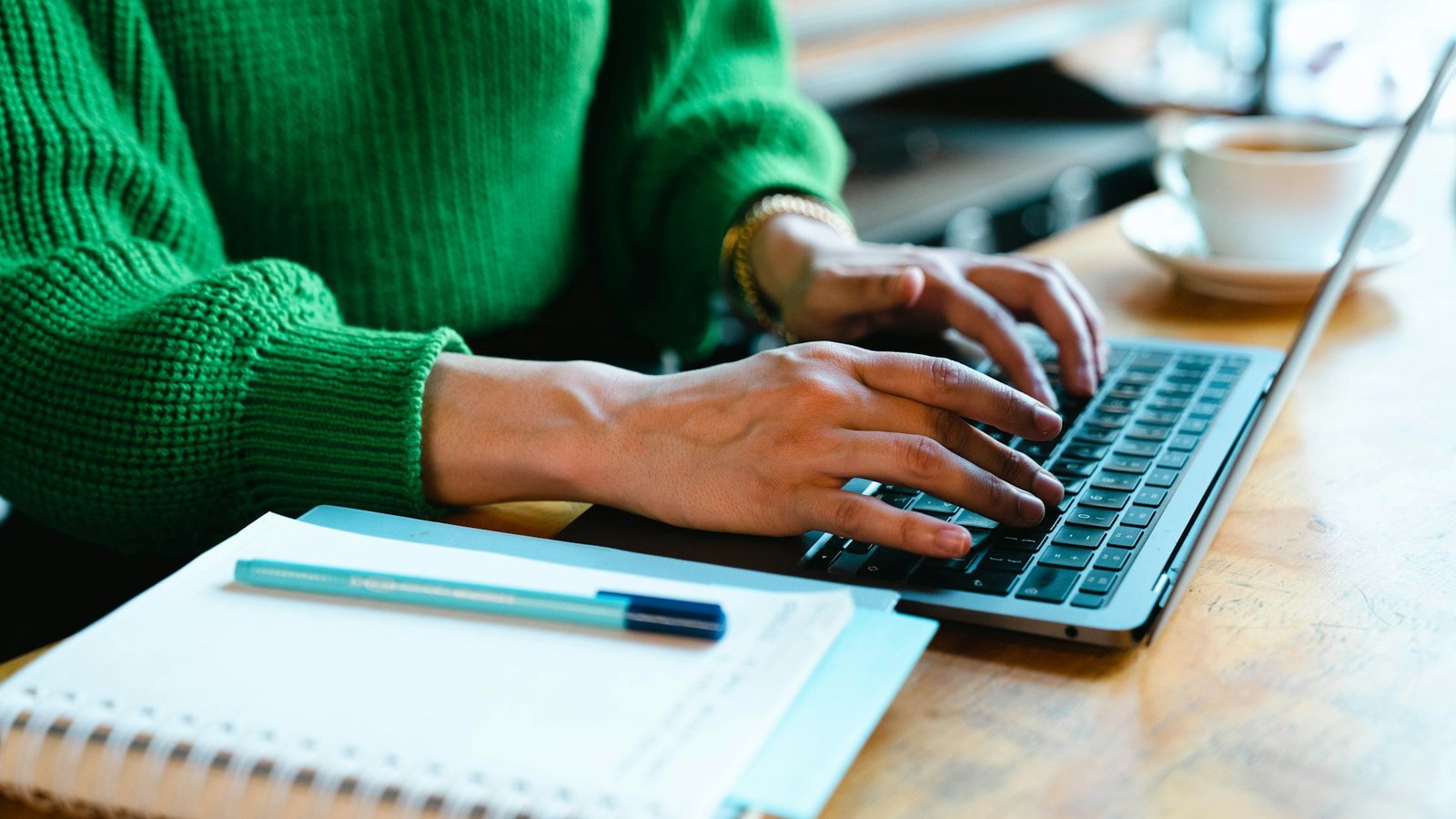Membangun Strategi Konten Unggul dengan Jasa AI Content Writer di Jakarta: Dari Ide hingga Editorial Calendar